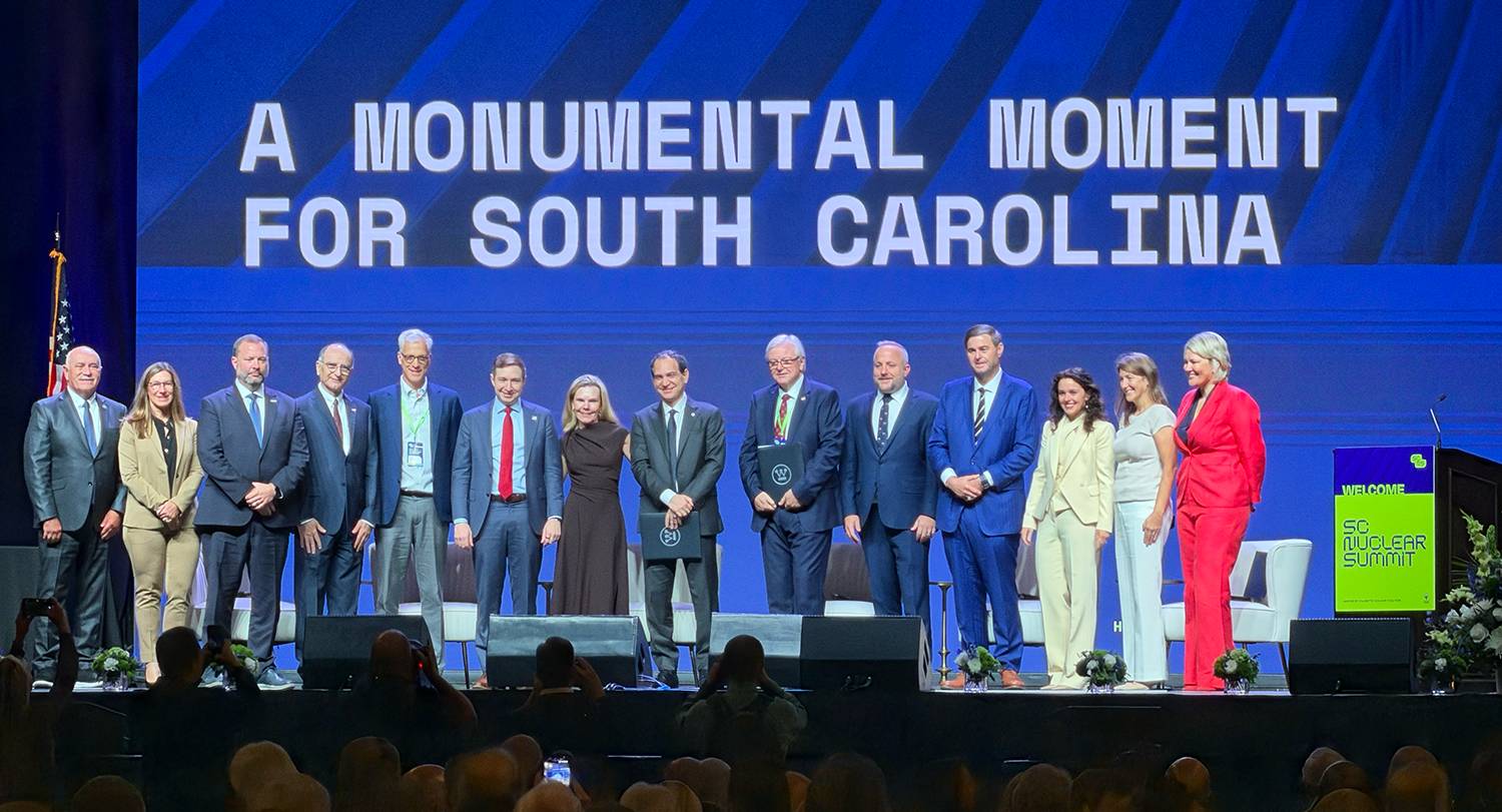 Group shot of attendees to the SC Nuclear Summit responsible for the signing of the USC and Westinghouse agreement.