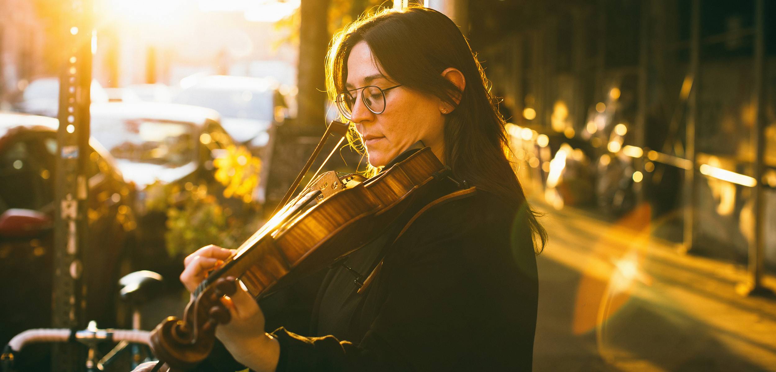 Violist Nadia Sirota
